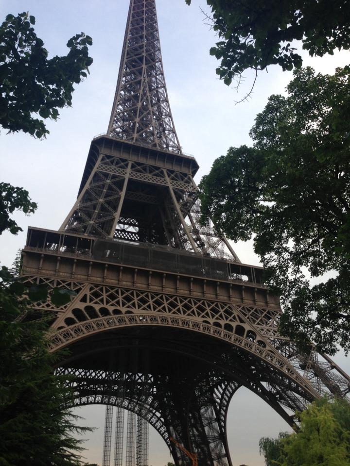 Baby Booster_ Eiffel Tower